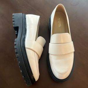 Michael Kors Lugg Sole loafer ivory leather with rubber sole, size 6.5